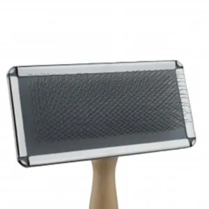 BAAG118 Пуходерка Щітка з Дерев'яною Ручкою 12 х 14 см