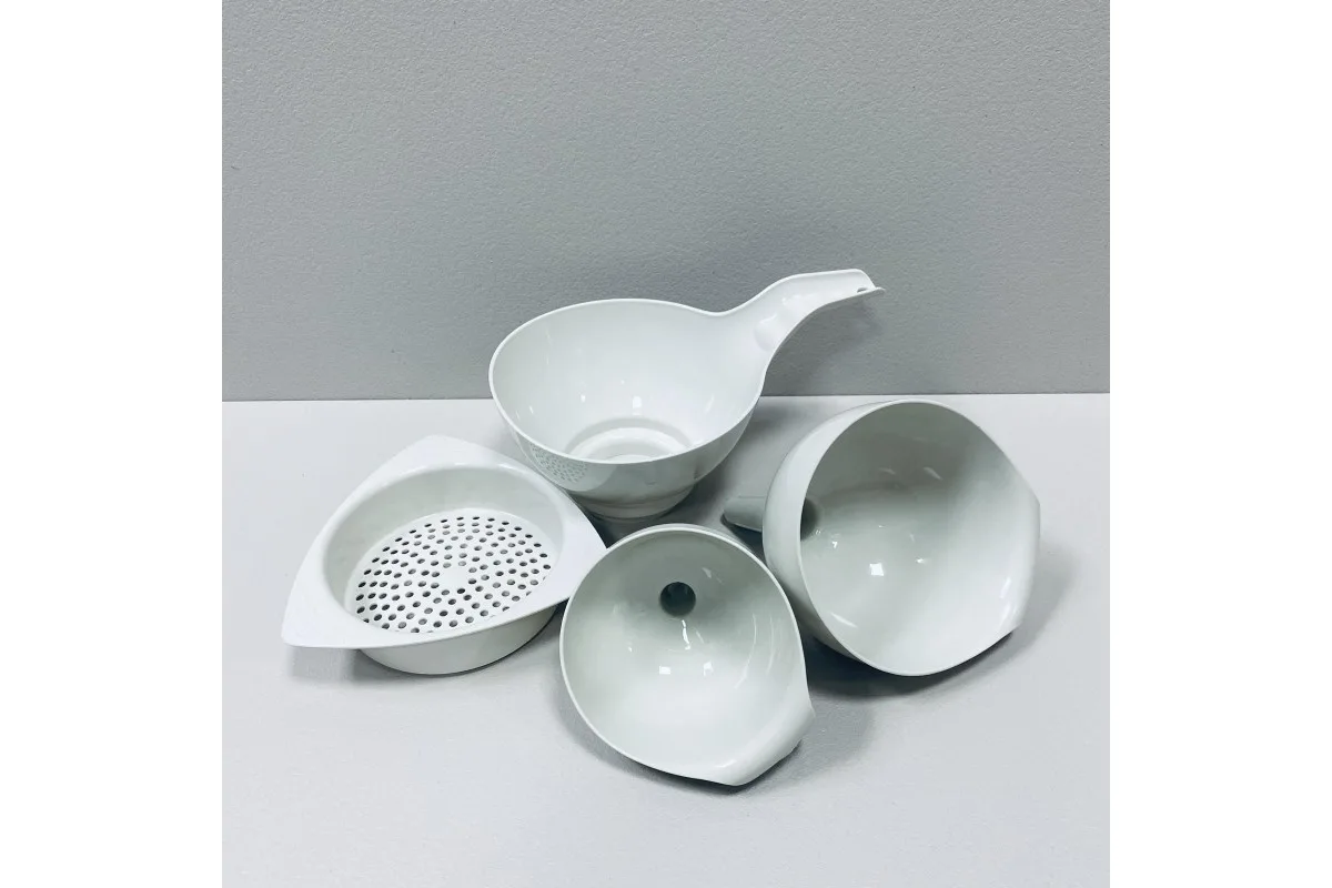 nabor-slivnyh-voronok-aleana-4-v-1-krasnyy-167208-1-1200x800