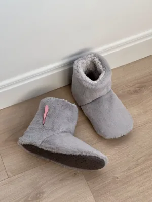 Капці 11040 домашні жін Чобітки хутряні з крильцями сірі р.36/37
